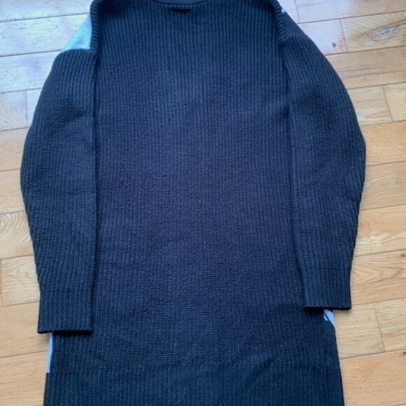 Studio Ghibli Spirited Away Cardigan Her Universe Zip Sweater Small Medium - Picture 9 of 9